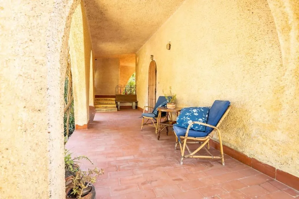 Villa I Pini 50 Mt Dalla Spiaggia Torre delle Stelle Italy