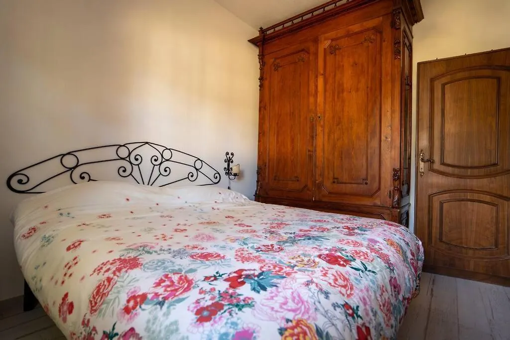 Holiday home Villa I Pini 50 Mt Dalla Spiaggia Torre delle Stelle